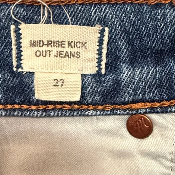 Madewell mid-rise kick out jeans - Picture 3 of 4
